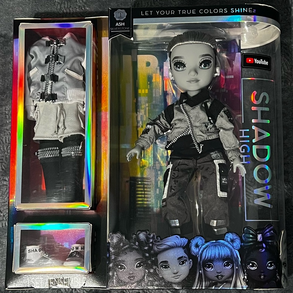 Rainbow Vision Shadow High Ash Silverstone Doll